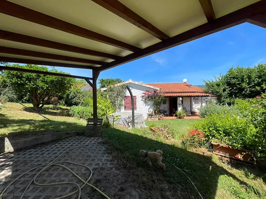 Immagine 9 di Villa in vendita  in Via del Taunus 33 a Ancona