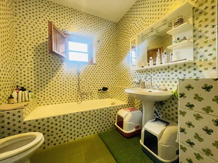 Immagine 3 di Porzione di casa in vendita  in Via Montegallo a Osimo