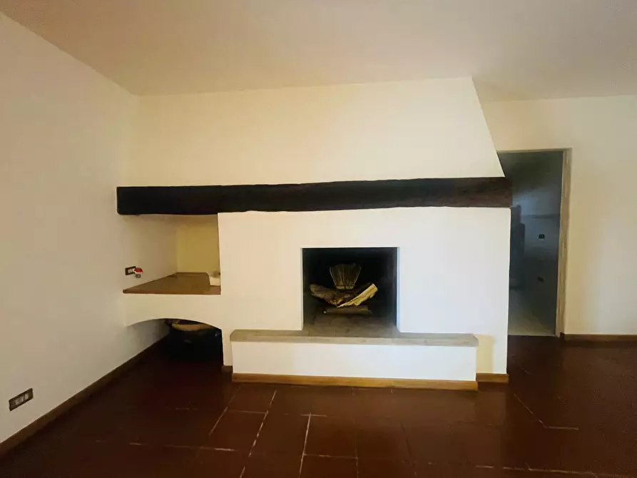 Immagine 14 di Porzione di casa in vendita  in Via Montegallo a Osimo