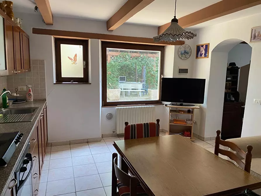 Immagine 6 di Rustico / casale in vendita  in Massignano a Ancona