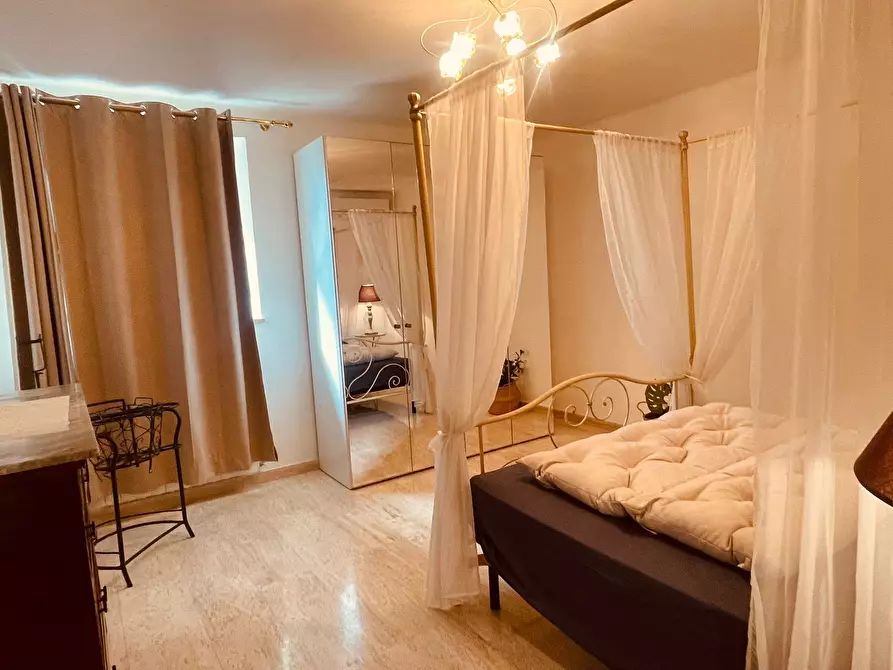 Immagine 12 di Casa bifamiliare in affitto  in Via Fonte Olio a Ancona