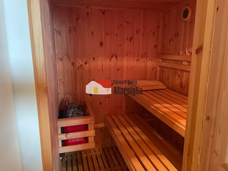 Immagine 27 di Pentalocale in vendita  in Via Nuvoloni 73 a San Remo