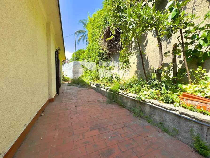 Immagine 38 di Casa indipendente in vendita  in Via Gabriele D'Annunzio snc a San Remo
