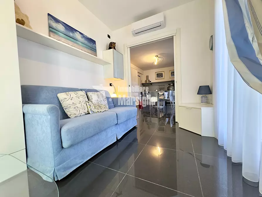 Immagine 11 di Trilocale in vendita  in Via Marinella 31 a San Remo