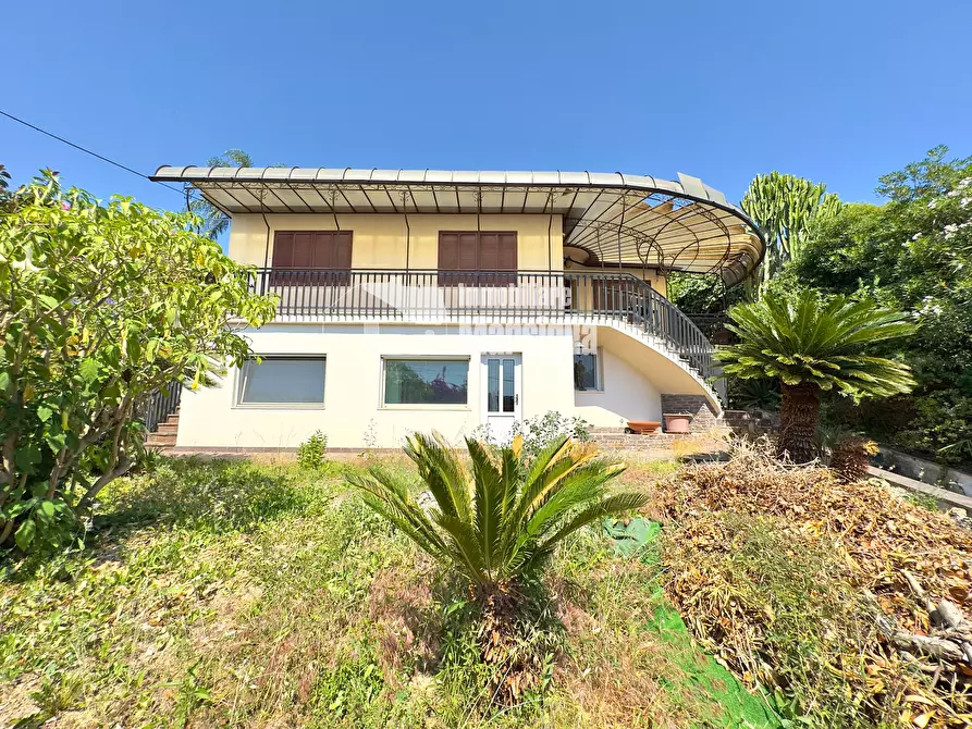 Immagine 30 di Casa indipendente in vendita  in Via Gabriele D'Annunzio snc a San Remo