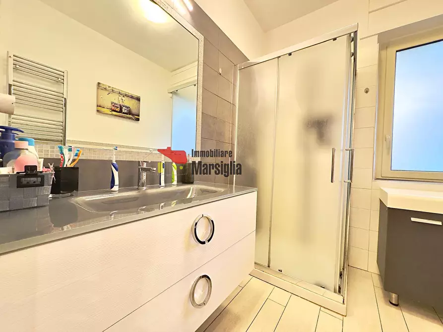 Immagine 31 di Pentalocale in vendita  in Corso Guglielmo Marconi 150 a San Remo