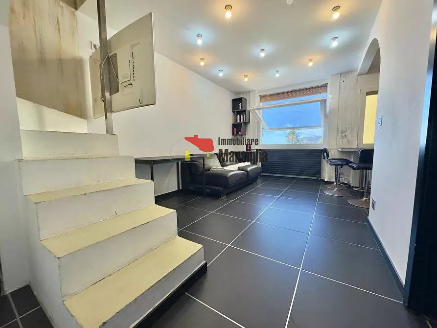 Immagine 10 di Trilocale in vendita  in Via Vittorio Veneto 38 a San Remo