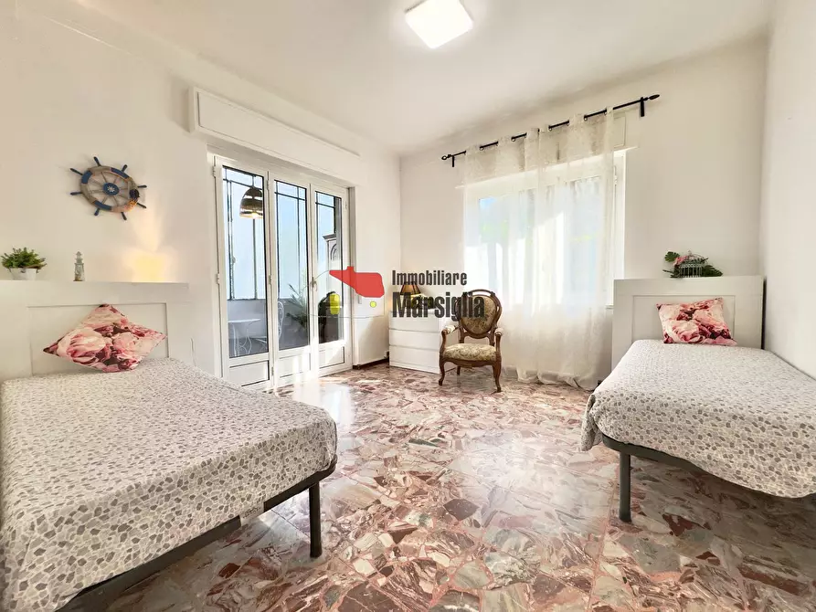 Immagine 2 di Bilocale in vendita  in Corso degli Inglesi 620 a San Remo