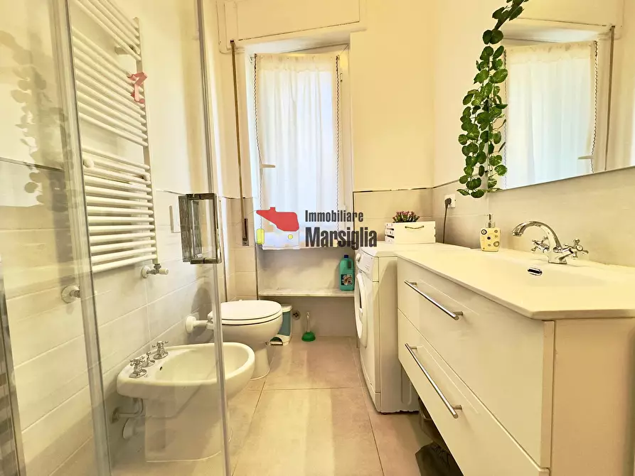 Immagine 20 di Bilocale in vendita  in Corso degli Inglesi 620 a San Remo