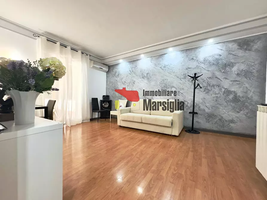 Immagine 2 di Trilocale in vendita  in Via Dante Alighieri 110 a San Remo