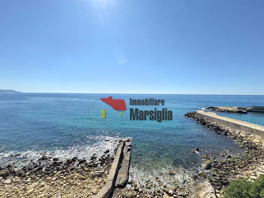 Immagine 38 di Attico in vendita  in CAPO PINO a San Remo