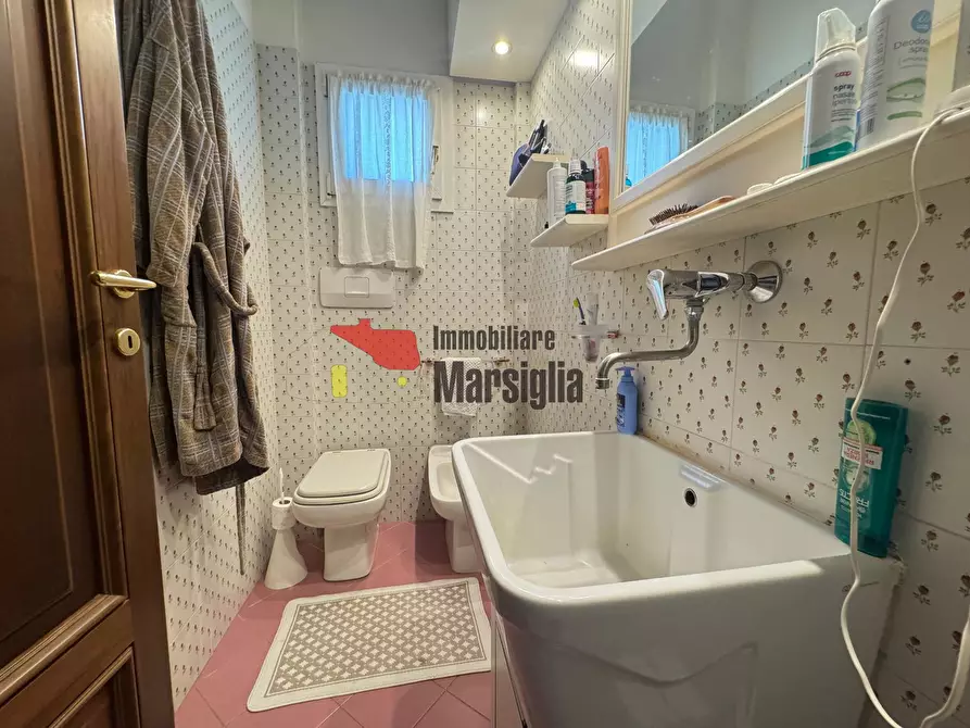 Immagine 21 di Quadrilocale in vendita  in Via Padre Semeria 282 a San Remo