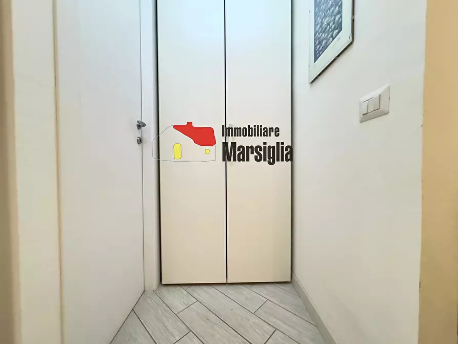 Immagine 12 di Monolocale in vendita  in Via fratelli asquasciati 59 a San Remo