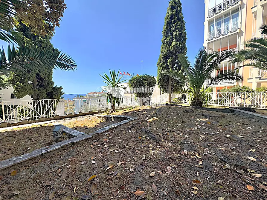 Immagine 8 di Monolocale in vendita  in Via fratelli asquasciati 59 a San Remo