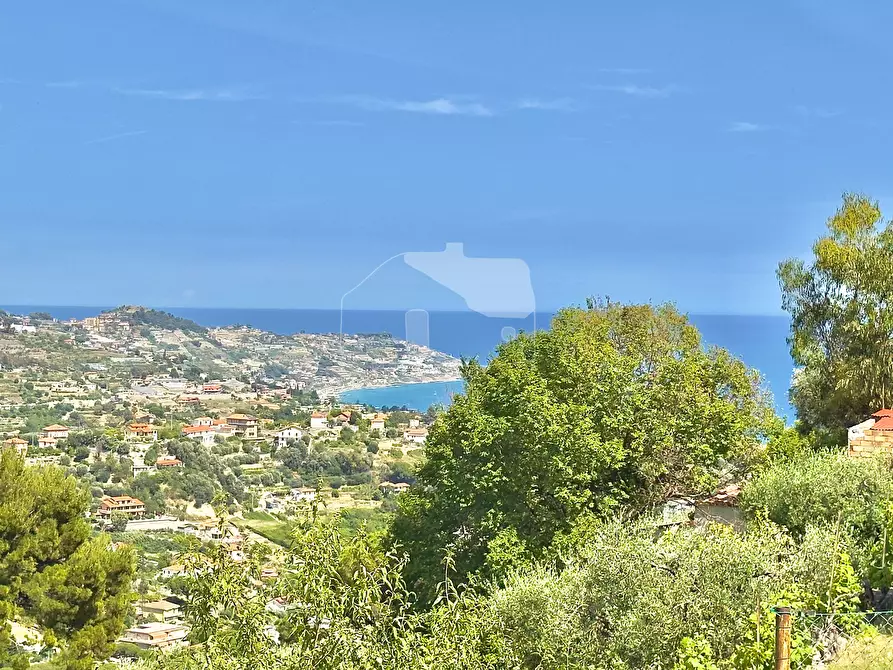 Immagine 18 di Casa indipendente in vendita  in Strada San Bartolomeo 300 a San Remo