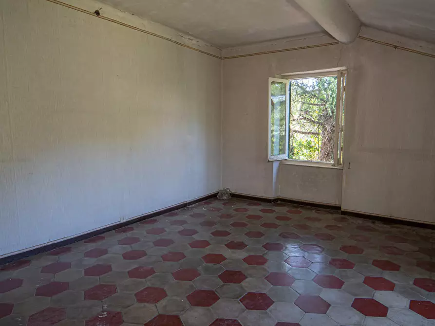 Immagine 17 di Villa in vendita  in Via Romana della Castagna a Genova