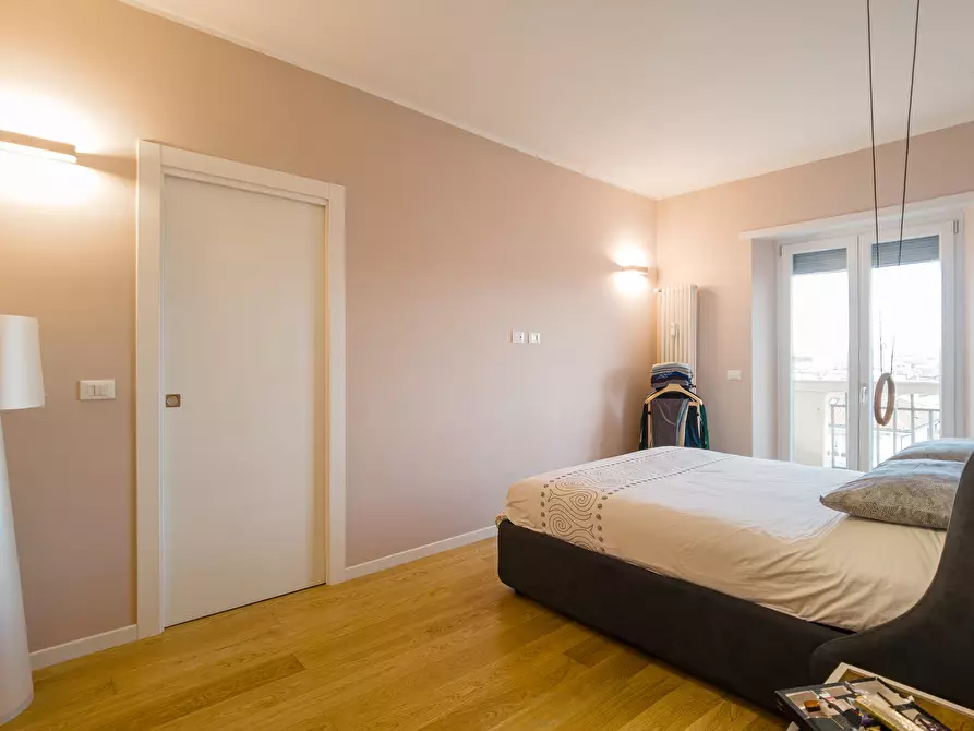 Immagine 44 di Attico in vendita  in Corso Principe Eugenio a Torino