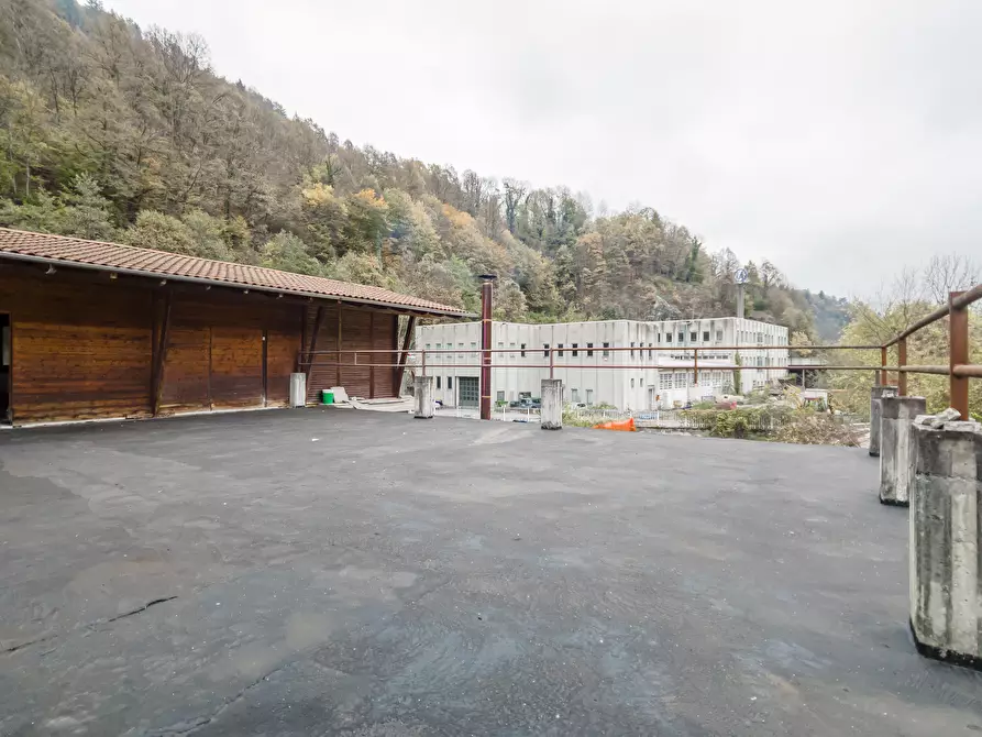 Immagine 3 di Palazzo in vendita  in Via Losa a Pessinetto