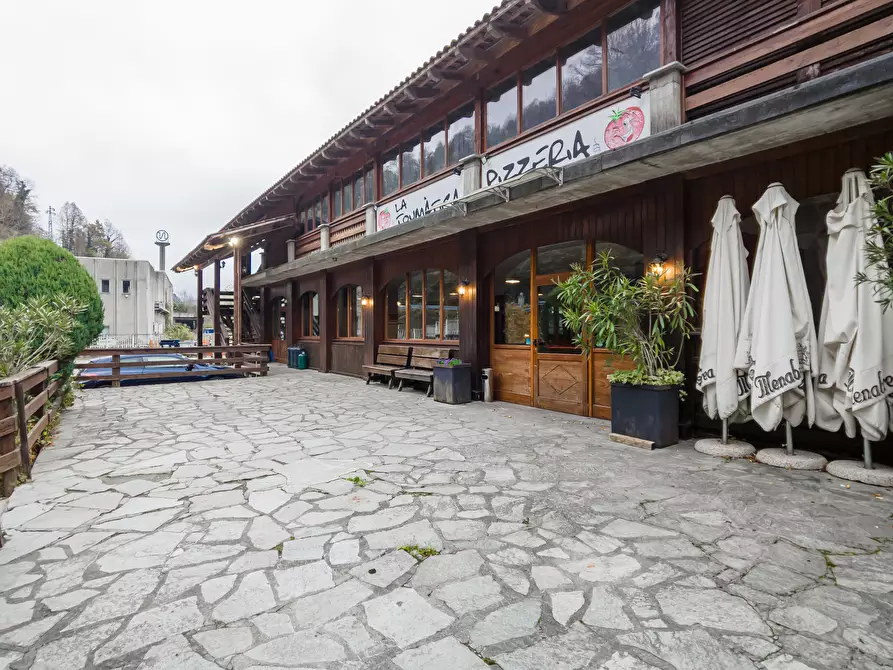 Immagine 21 di Palazzo in vendita  in Via Losa a Pessinetto