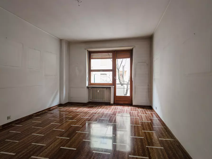 Immagine 5 di Quadrilocale in vendita  in Via Fratelli Carando a Torino