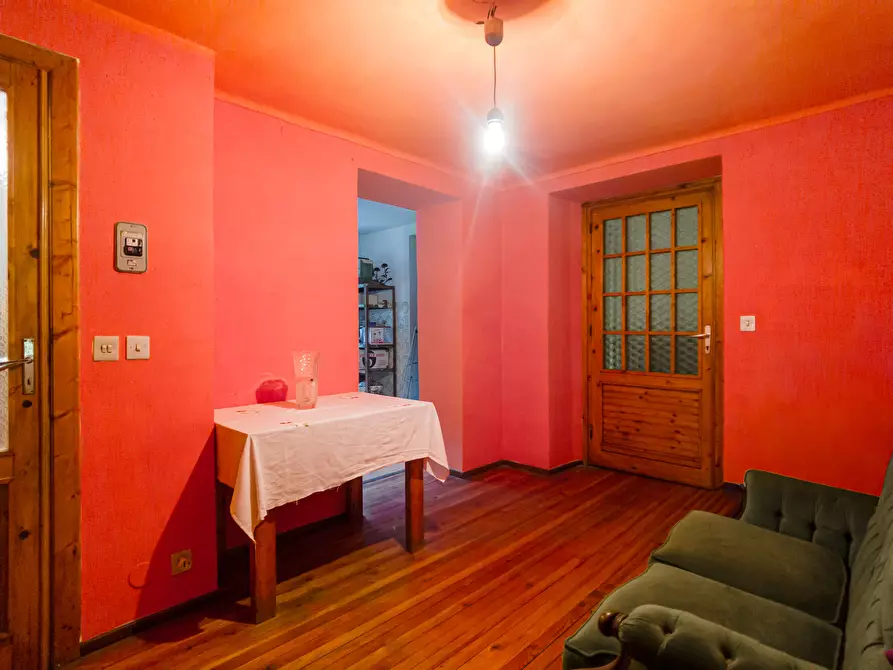 Immagine 26 di Palazzo in vendita  in Via Losa a Pessinetto