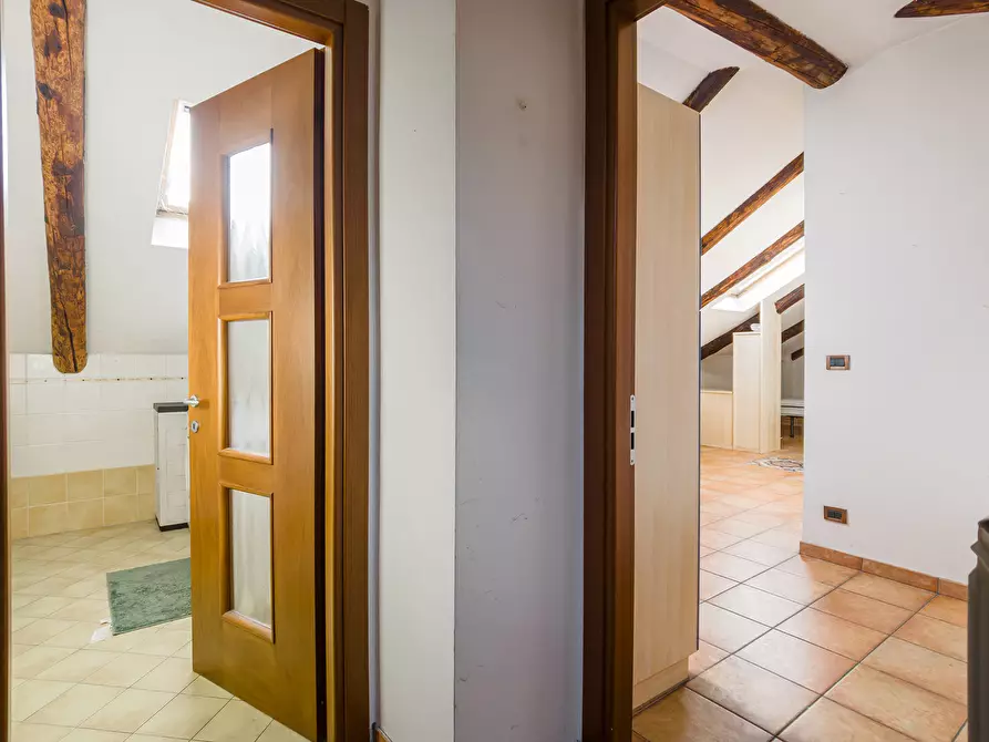 Immagine 20 di Bilocale in vendita  in Via Moretta a Torino