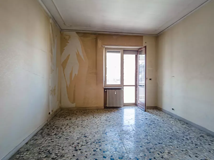 Immagine 10 di Trilocale in vendita  in Via Verolengo a Torino