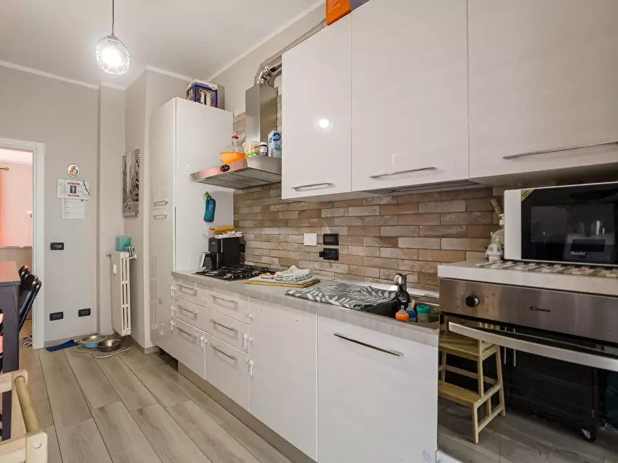 Immagine 10 di Quadrilocale in vendita  in Via Villa Giusti a Torino