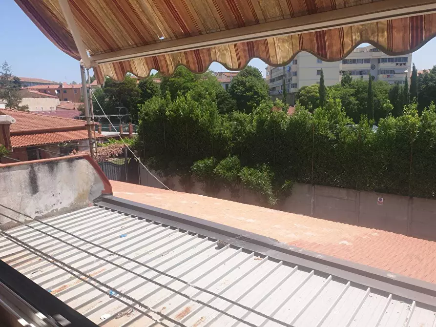 Immagine 13 di Quadrilocale in vendita  a Livorno