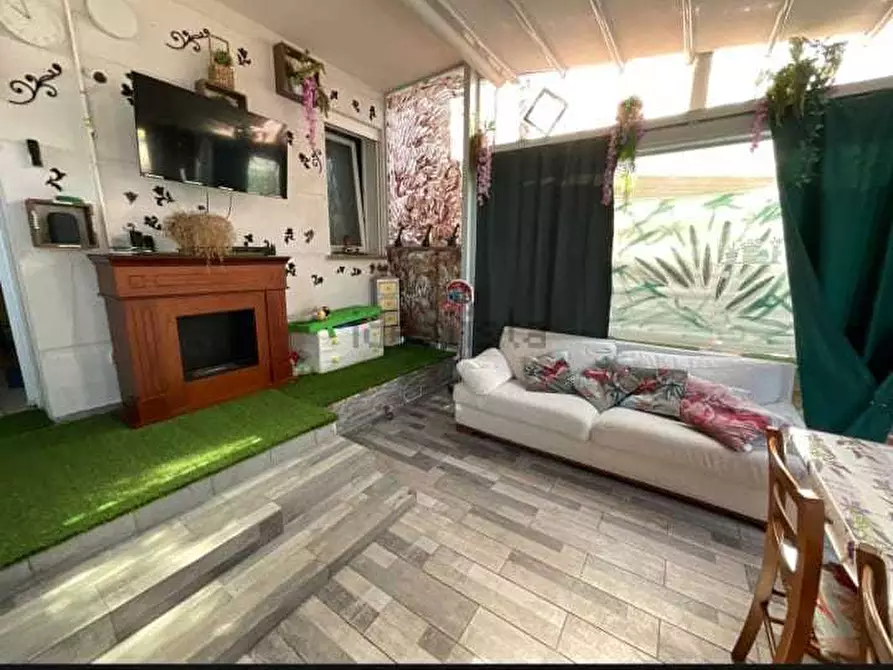 Immagine 2 di Villetta a schiera in vendita  a Livorno