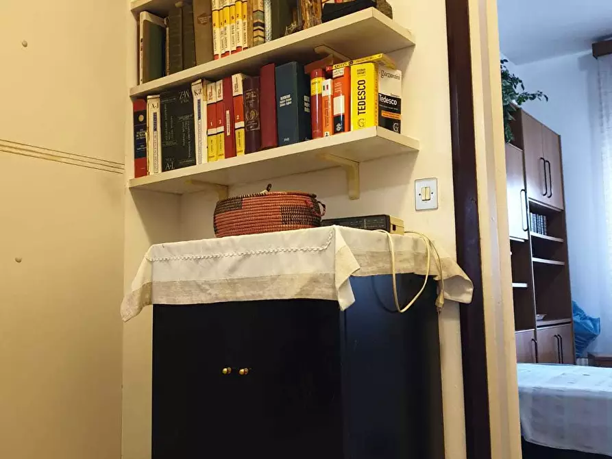 Immagine 14 di Appartamento in vendita  a Livorno