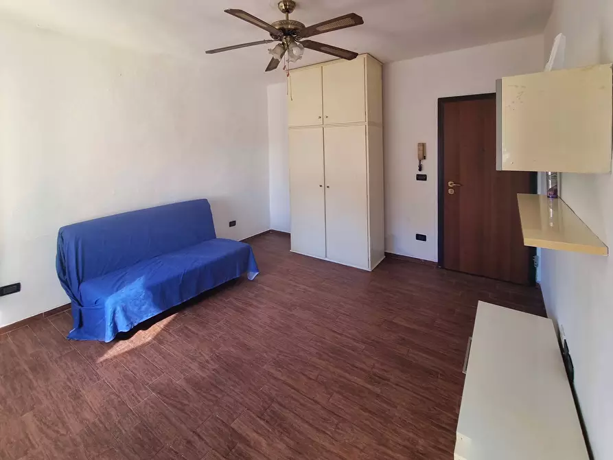 Immagine 2 di Appartamento in vendita  a Livorno