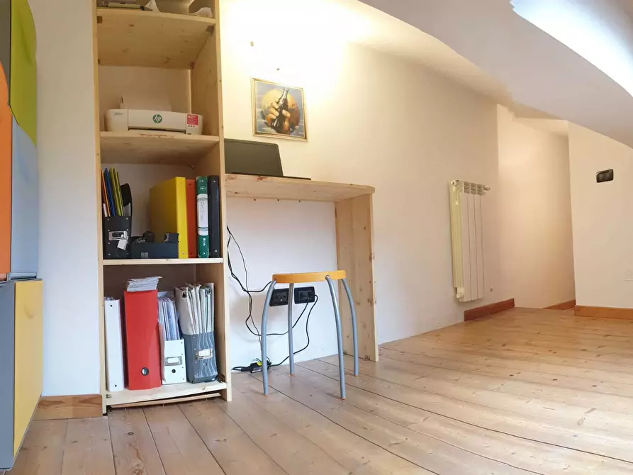 Immagine 16 di Trilocale in vendita  a Livorno