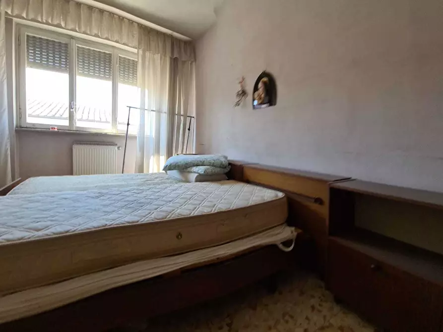 Immagine 6 di Trilocale in vendita  a Livorno