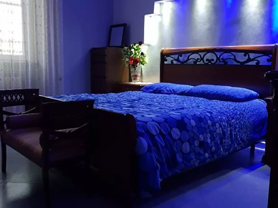 Immagine 13 di Appartamento in vendita  a Livorno