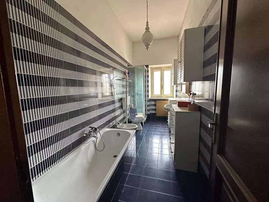 Immagine 9 di Casa indipendente in vendita  in Via Cesare Battisti a Tricerro