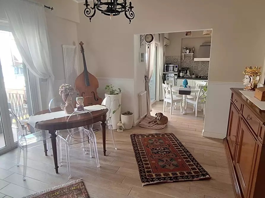 Immagine 6 di Quadrilocale in vendita  in Via dei Fiori 1 a Messina