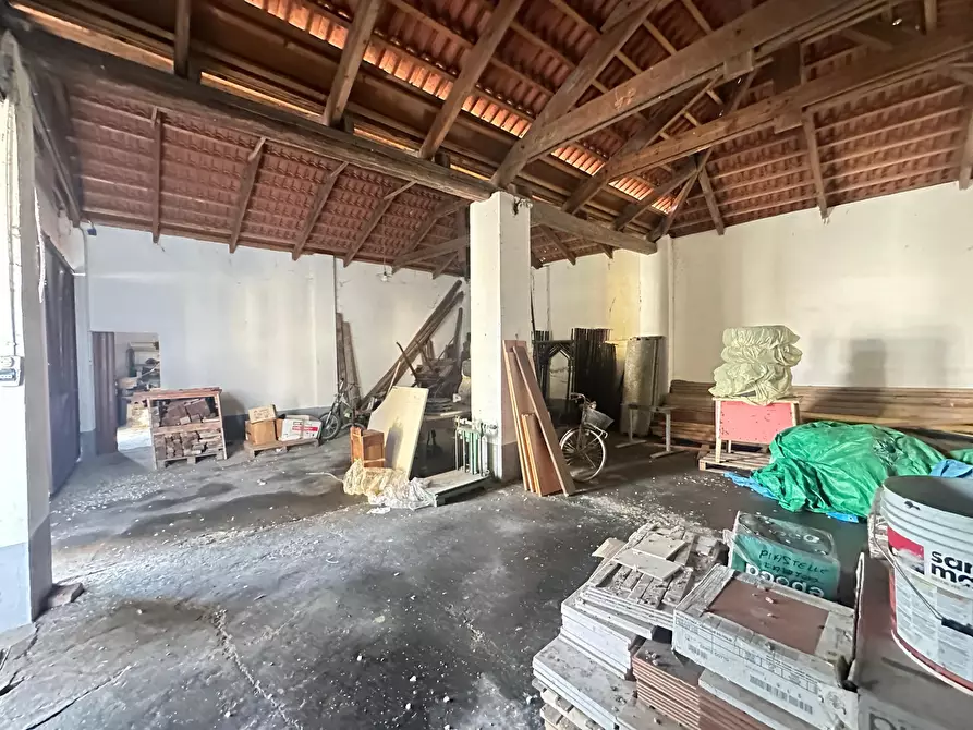 Immagine 35 di Casa bifamiliare in vendita  in Via Guglielmo Marconi 29 a Prarolo