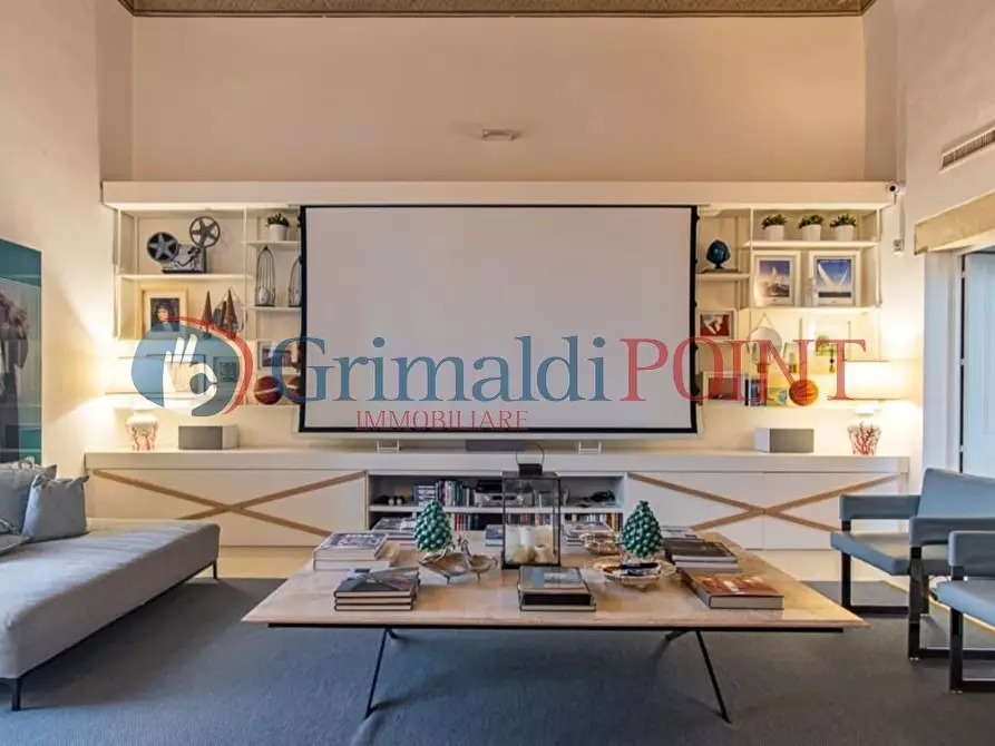 Immagine 10 di Appartamento in vendita  in Viale Guglielmo Marconi 4 a Lecce