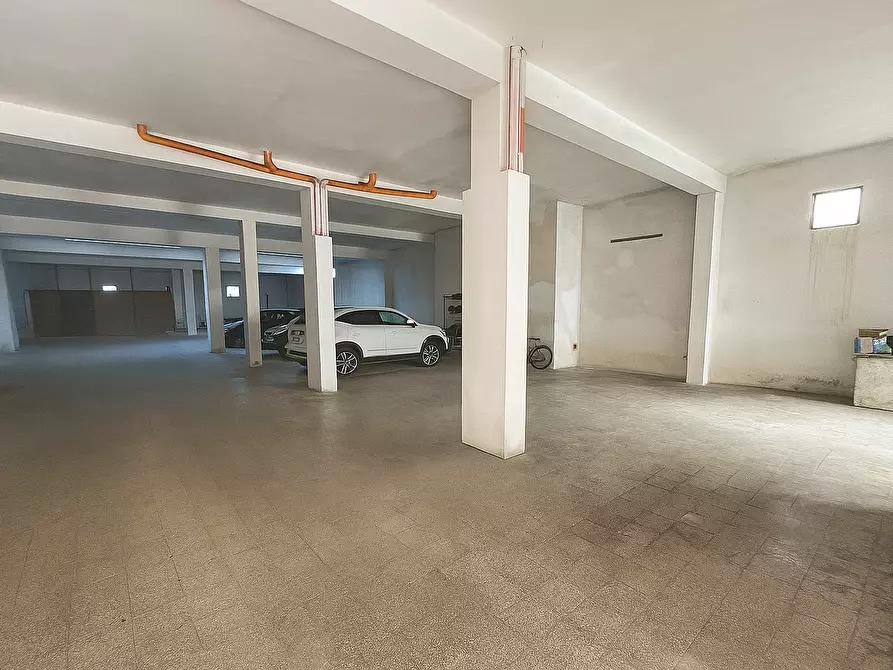 Immagine 19 di Villa in vendita  in Via Costantini 78 a Calimera