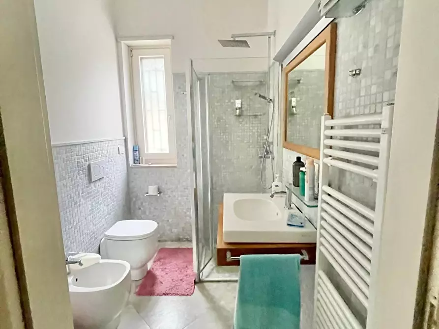 Immagine 26 di Quadrilocale in vendita  in Via Federico Zeri 3 a Lecce