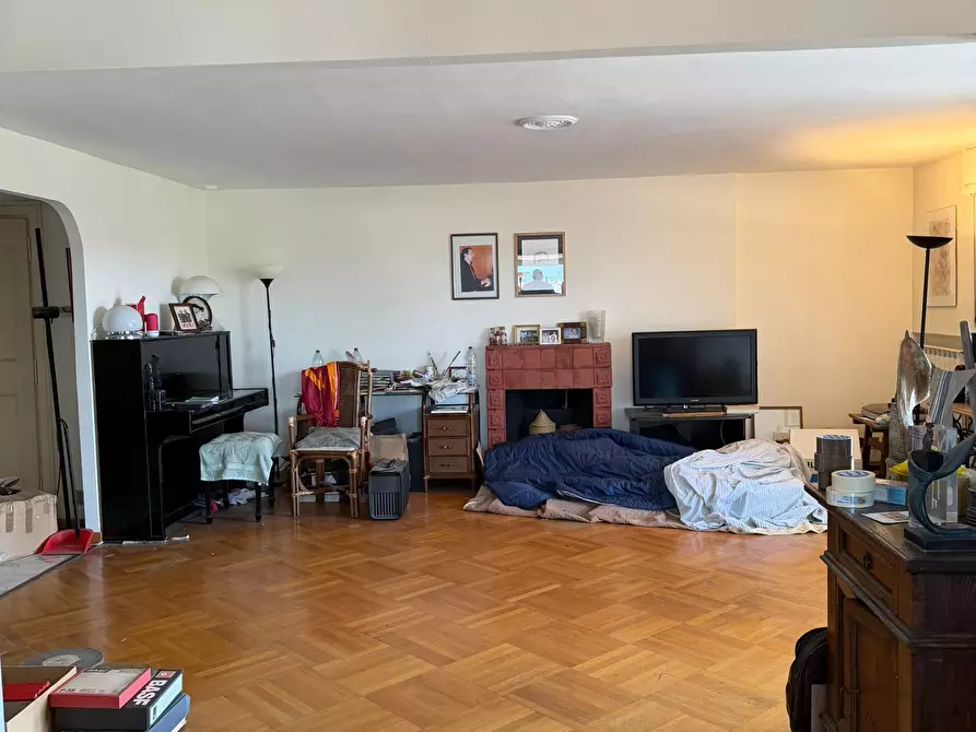 Immagine 3 di Attico in vendita  in Via dei Gandolfi a Roma