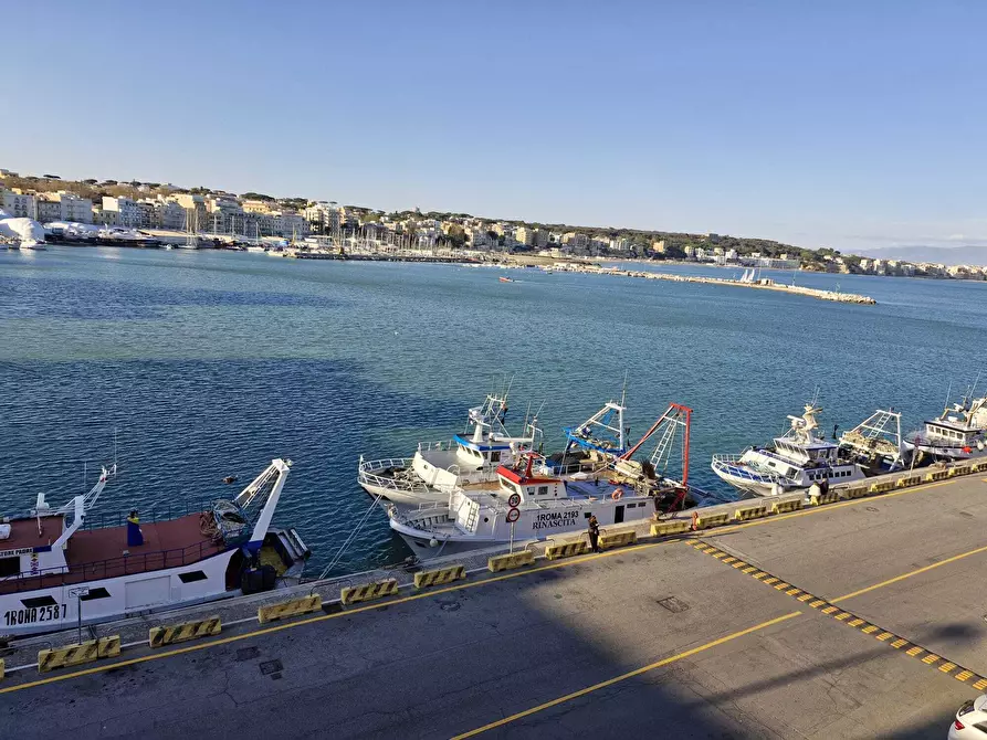 Immagine 2 di Quadrilocale in affitto  in Via Molo Innocenziano 44 a Anzio