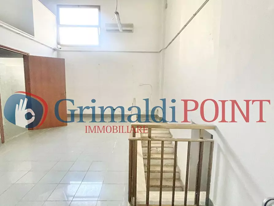 Immagine 4 di Locale commerciale in vendita  in Via Don Luigi Sturzo 53 a Lecce