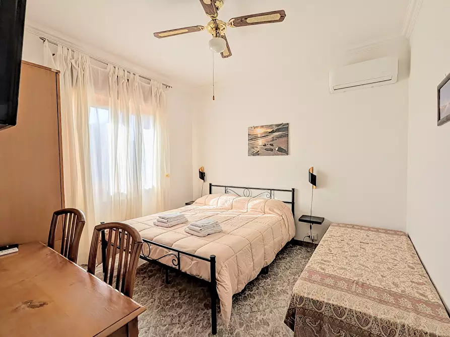 Immagine 40 di Villa in vendita  in Via Granieri 56 a Nettuno