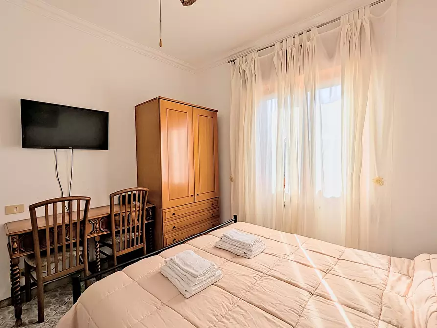 Immagine 41 di Villa in vendita  in Via Granieri 56 a Nettuno