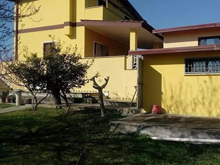 Immagine 2 di Villa in vendita  in via siracusa 7 a Nettuno