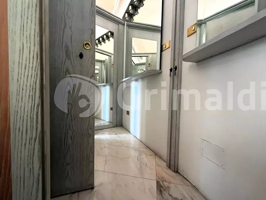 Immagine 10 di Locale commerciale in vendita  in Via Aldo Moro 89 a Tuglie