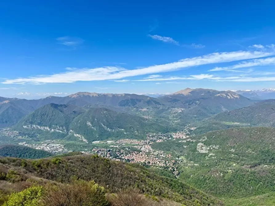 Immagine 11 di Trilocale in vendita  in Via Castello 27 a Canzo