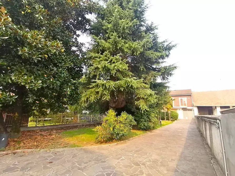 Immagine 3 di Casa indipendente in vendita  in via roggia molinara 1 a Prarolo